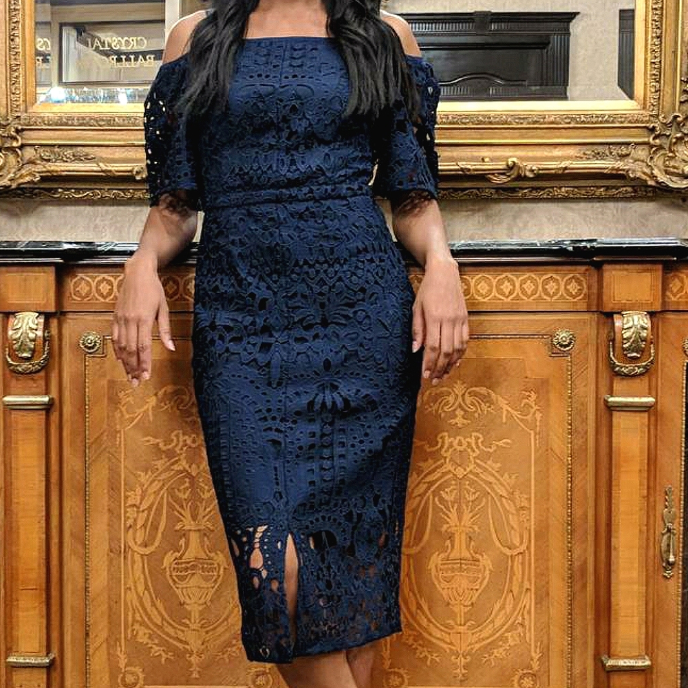 Chelsea28 Navy Cold Shoulder Size 6